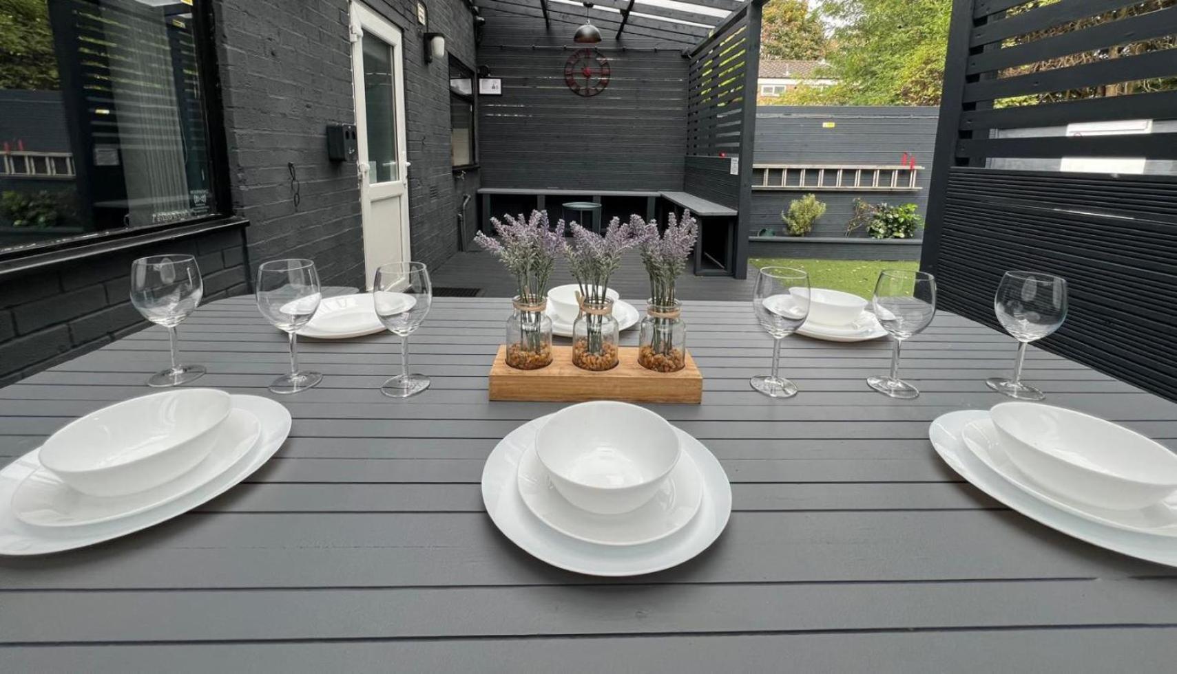 Holiday home Modern -5 Bedroom House- With Free Parking Birmingham